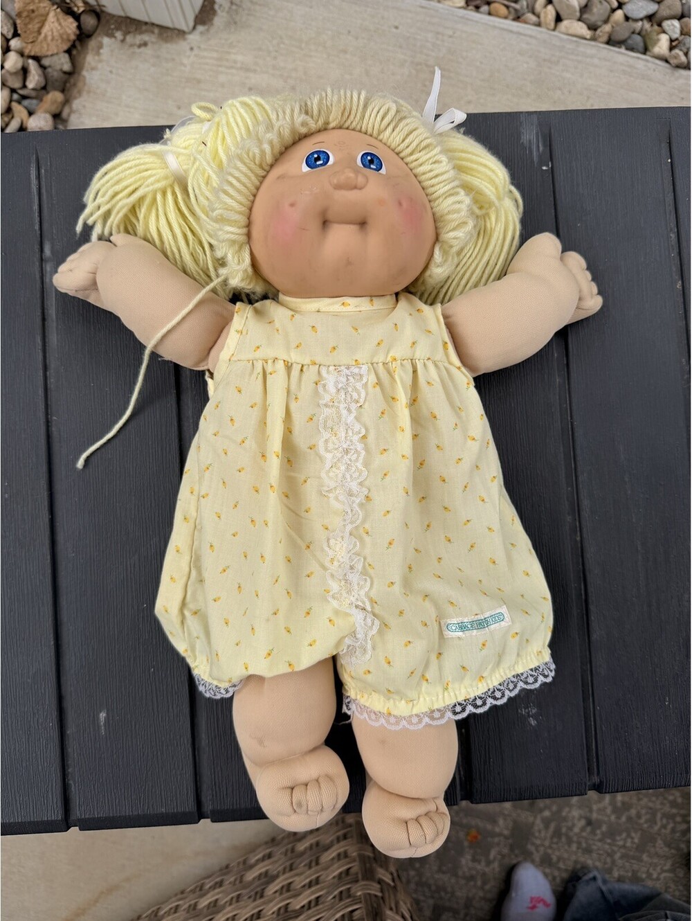 Vintage cabbage patch kid doll yellow floral